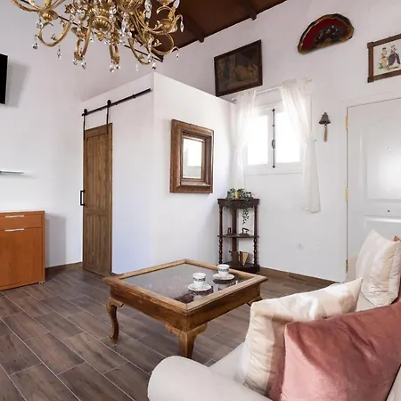 Casita Playa Canarian Style, Cristianos Apartment *